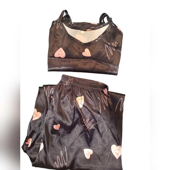 Heart Print Black & Pink Cami Top Silky PJ Set. Size Small - Picture 5 of 5
